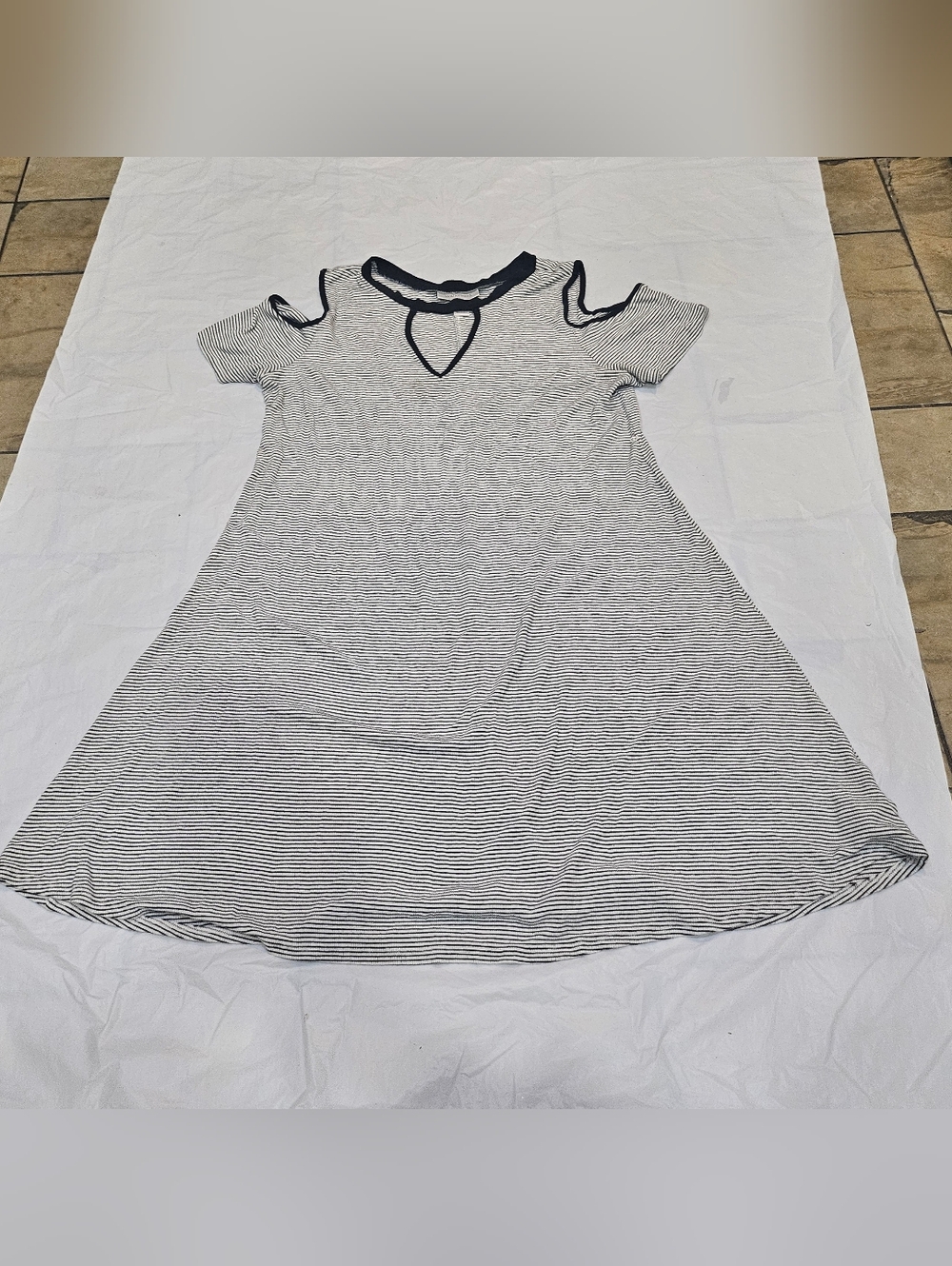Motherhood Navy and White Striped Cold-Shoulder Dress. Sz Xl
